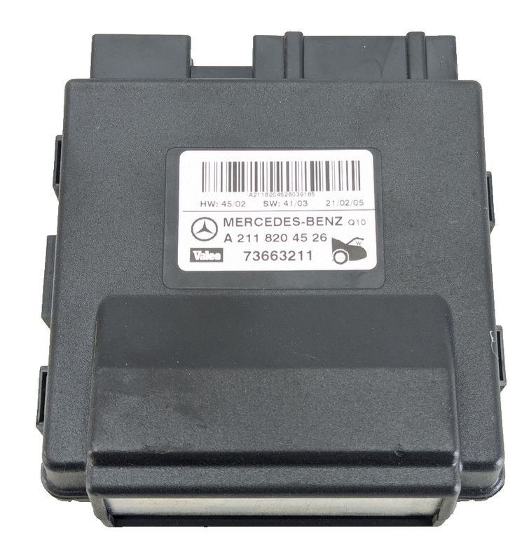 Mercedes W211 E55 E500 Maybach Trunk Release Opener Control Module 211820452 OEM