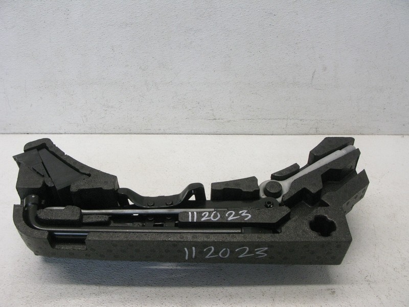 16-20 JAGUAR X260 XF REAR TRUNK SPARE TIRE FOAM COVER JACK WRENCH TOOL OEM 11202