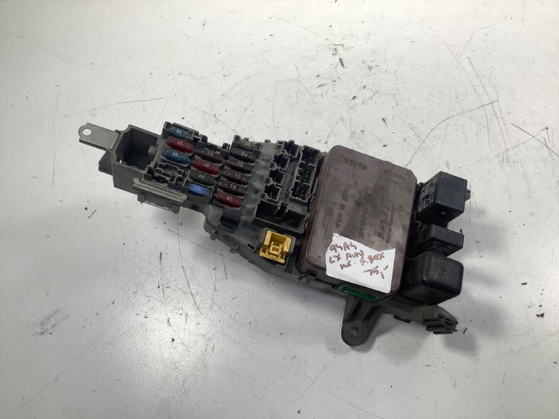 94-95 Honda Accord 4D LX Fuse Box & Integrated Control Unit 38600-SV1-A01 OEM