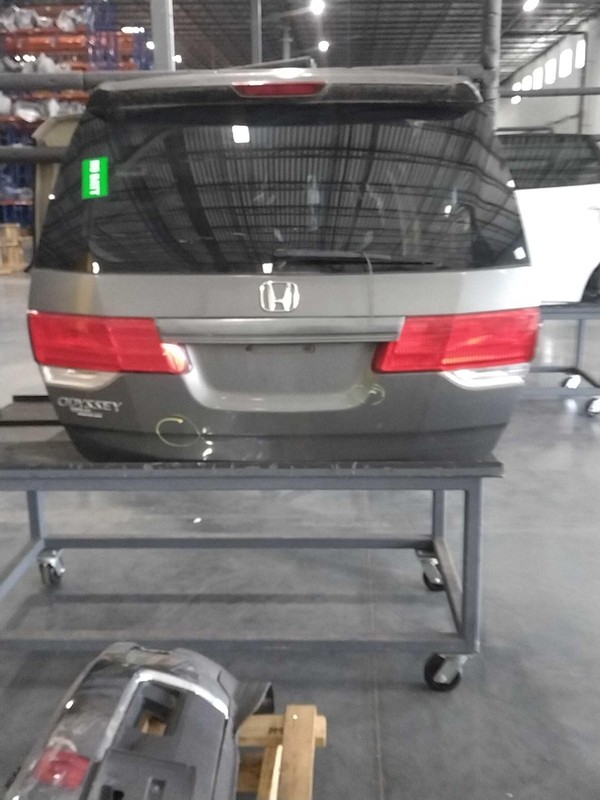 Used Deck Lid fits: 2009 Honda Odyssey EX Grade C