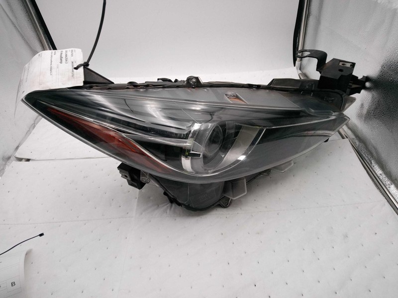 2015 MAZDA 3 Right Headlight Assembly RED 298577 118K Miles HID Adaptive