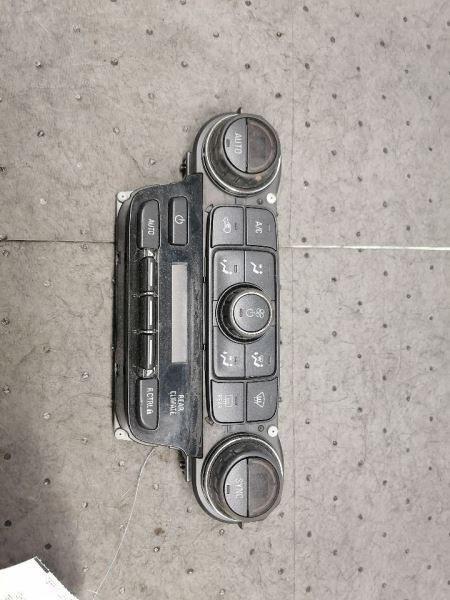 Temperature Control Dash Mounted Fits 15-16 YUKON 1171405