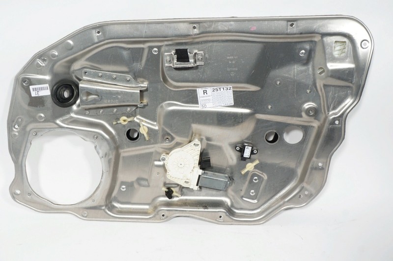 07-13 MERCEDES-BENZ S550 W221 FRONT RIGHT PASS DOOR WINDOW REGULATOR MOTOR OEM