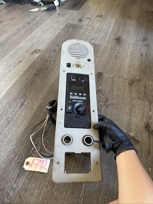 VOLVOBUNDLE CONTROL UNIT - P/N:20484504