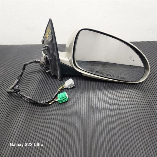 13-17 Buick Enclave Right Power Fold Door Power Mirror Gold (102V) OEM 84216777