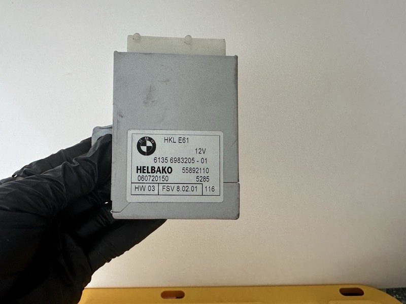 2002 - 2008 BMW 745i 750i 760i Trunk Lid Control Module6135 6983205-01