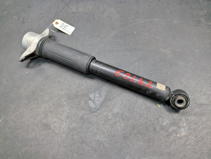 Rear Right Shock Absorber 2021 Toyota RAV4 48530-0R010 2019 2020 2022 2023 2024