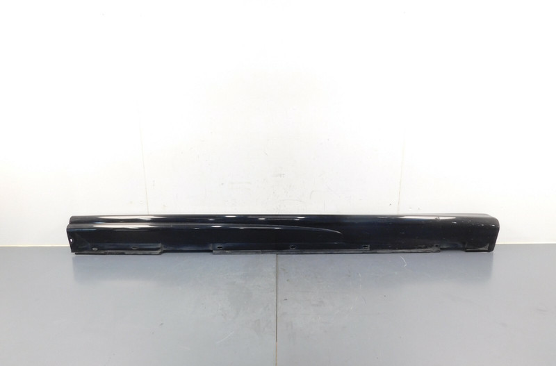 2006 05 06 Pontiac GTO Right Passenger Side Skirt Rocker Panel #2242 K3