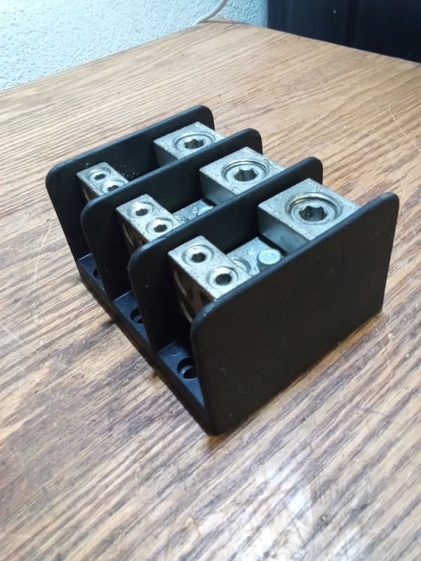 Iisco PDB-14-500-3 Power Distribution Block