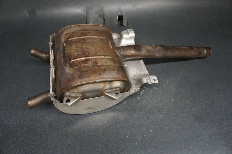 2005-2009 Yamaha OEM Exhaust Muffler Silencer Box Ass'y w/ Protector Vector RS