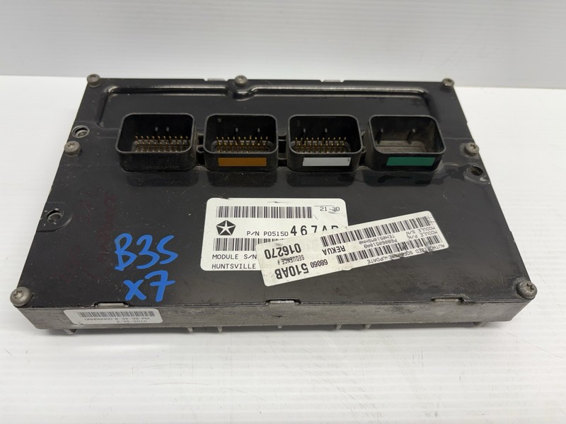 09 10 Jeep Grand Cherokee P68028150AD Computer Engine Control ECU ECM EBX Module