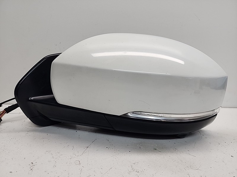 VM310903 14 - 16 Land Rover LR4 Left Door Mirror Folding Camera Blind Spot White