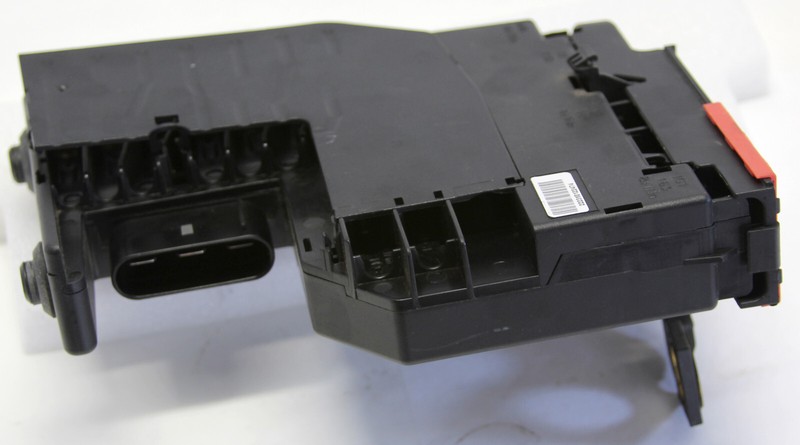 ✅ 2011-2016 MERCEDES-BENZ E350 OEM POSITIVE BATTERY FUSE TERMINAL CONNECTOR BOX
