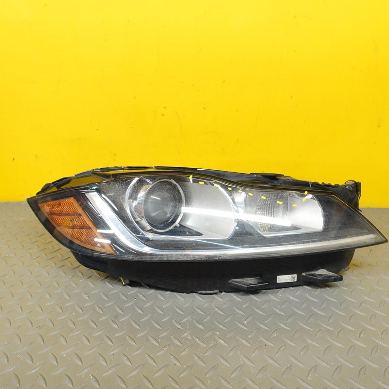 2017-2020 JAGUAR F-PACE Right Side Headlight Oem Gx6313w029jf