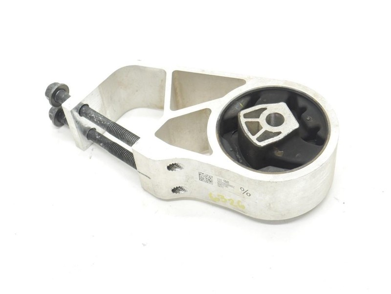 2018-2024 BUICK ENCLAVE REAR LOWER TRANSMISSION MOUNT ASSEMBLY OEM