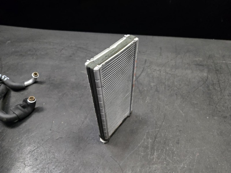 HVAC Heater Core 2018 Range Rover Velar LR093042 2019 2020 2021 2022