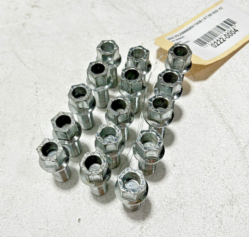 Wheel Rim Bolt Set Of 15 Volkswagen Taos 2022-2023 OEM