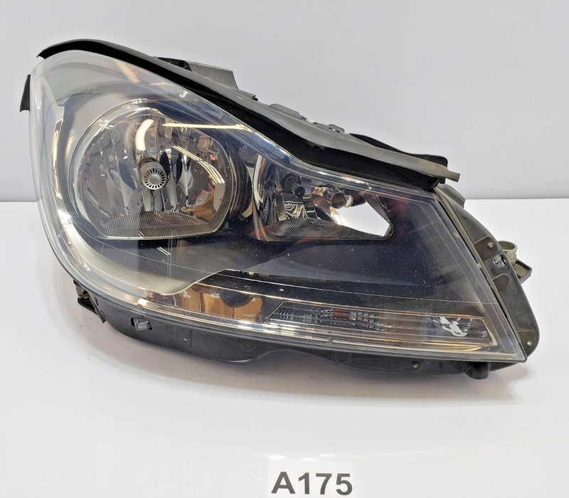 ✅ 12-15 OEM Mercedes W204 C250 C300 Front Right Passenger Headlight Lamp Halogen