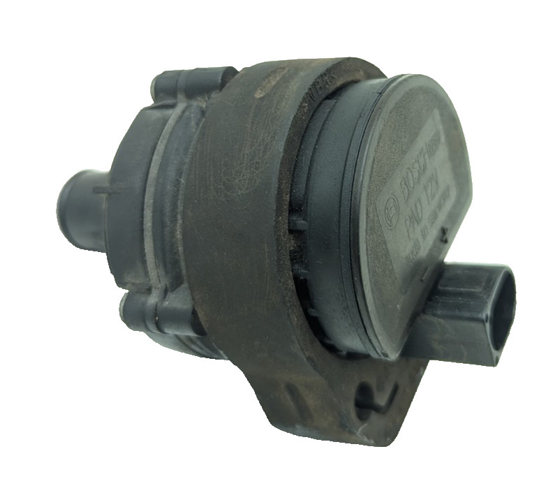 03-15 Mercedes X164 GL550 E550 ML550 Auxiliary Water Pump Heater 2118350028