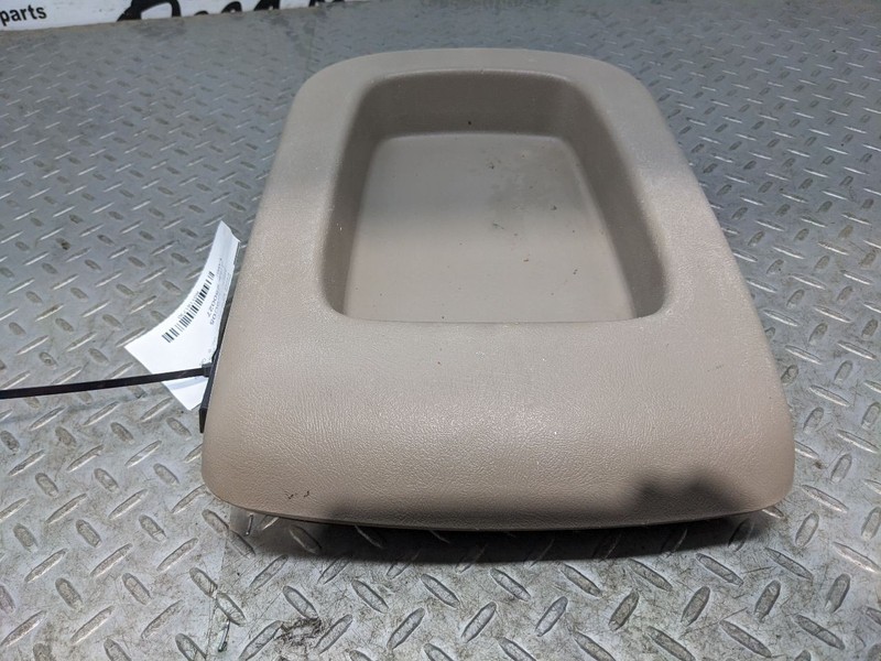 03-06 Chevy Silverado Tahoe Suburban Sierra Yukon Center Console Lid OEM 1161730