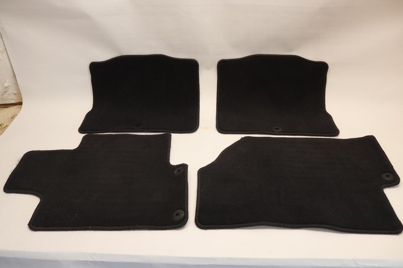 2014-2106 KIA CADENZA FRONT & REAR FLOOR MAT CARPET SET OF 4 CLOTH OEM