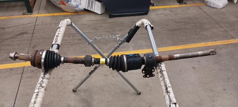 20-'22 KIA TELLURIDE Right passenger front Axle Shaft 88k miles OEM 1 Year Wnty