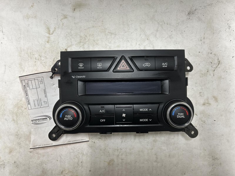 2011 KIA SORENTO Heat AC Controller EX 3.5L 972501U360 OEM 11