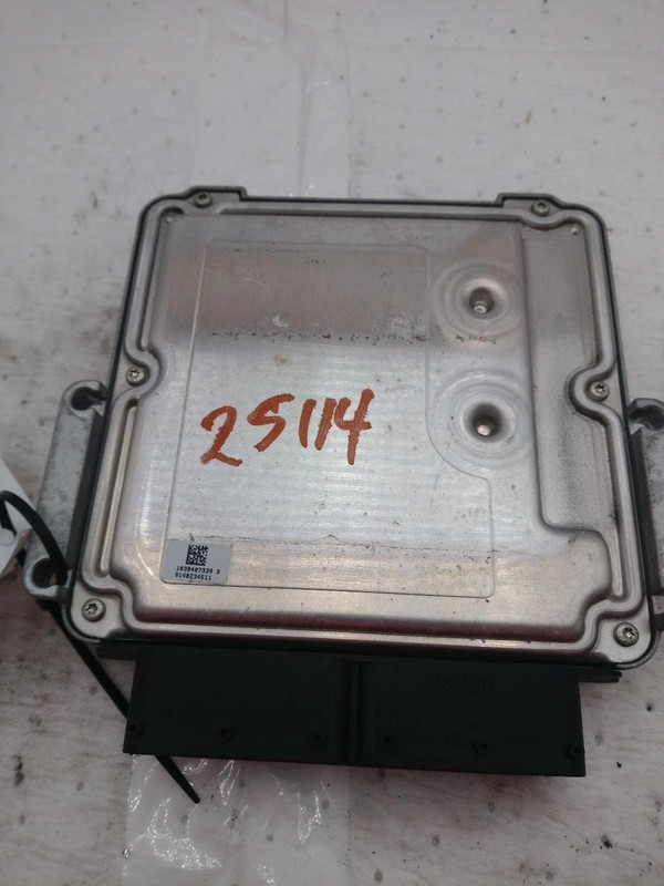 Used Engine Control Module (ECM) fits: 2018 Hyundai Tucson Electronic Control Mo