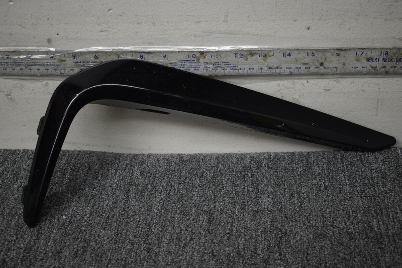 2017-2020 BMW 540I FRONT LOWER RIGHT SIDE GRILLE MOLDING FACTORY OEM