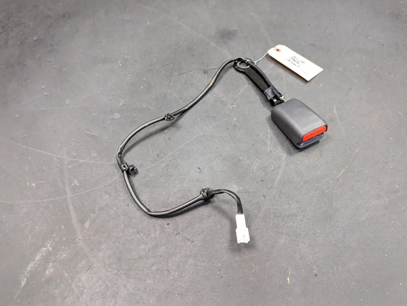Front Right Seat Belt Buckle 2020 Nissan Versa S 2021 2022
