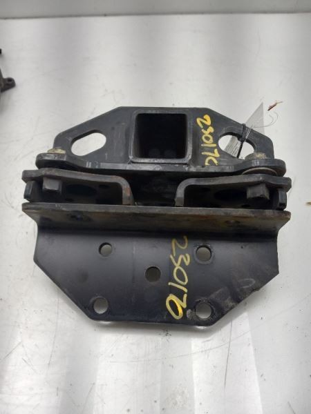 16 LEXUS GX460 REAR TOW HITCH ATTATCHMENT ONLY