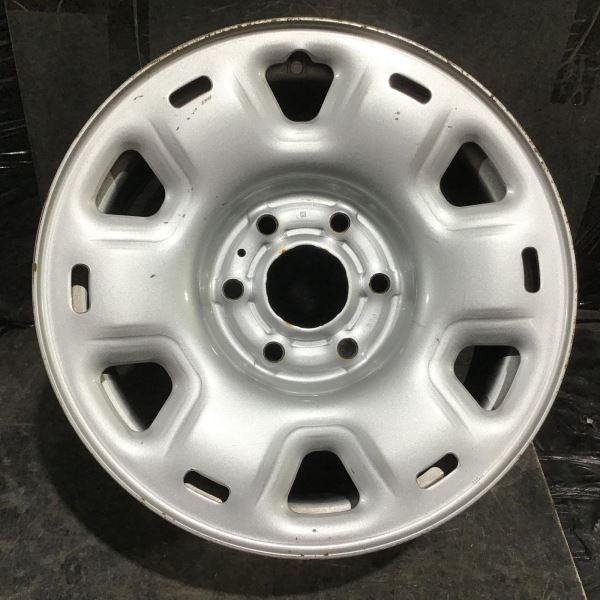 2016-2023 Nissan Titan XD 62725 Wheel Steel 17 x 7-1/2 Silver Steel 40300EZ00A