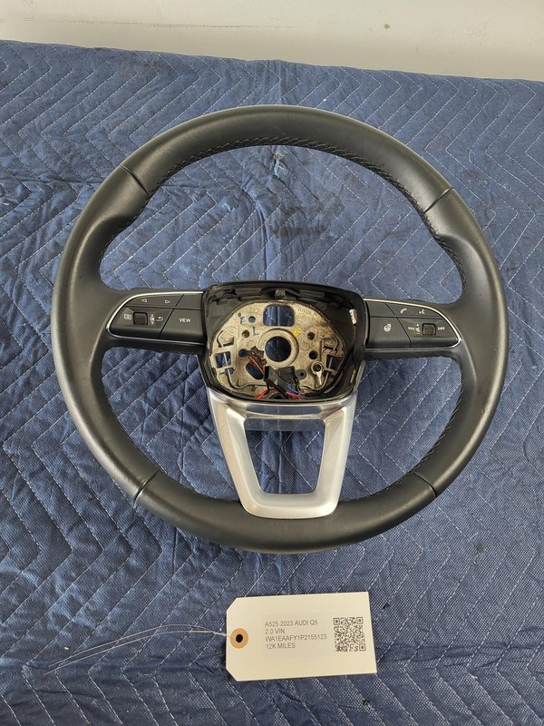 Used Oem Audi Steering Wheel 80A419091CM for 2021-2023 Q5 Premium 2.0L 4WD