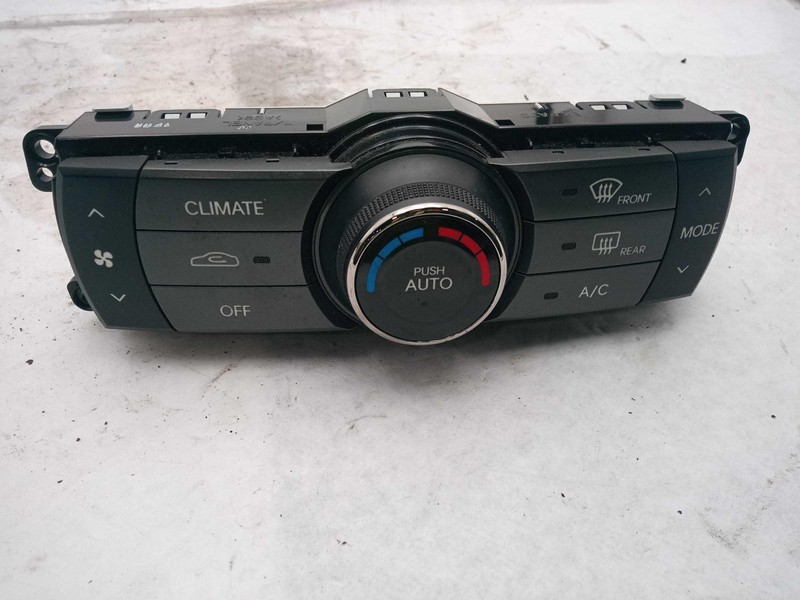 2012 Hyundai Genesis A/C Selector Switch OEM 972502M510 White 137K Miles