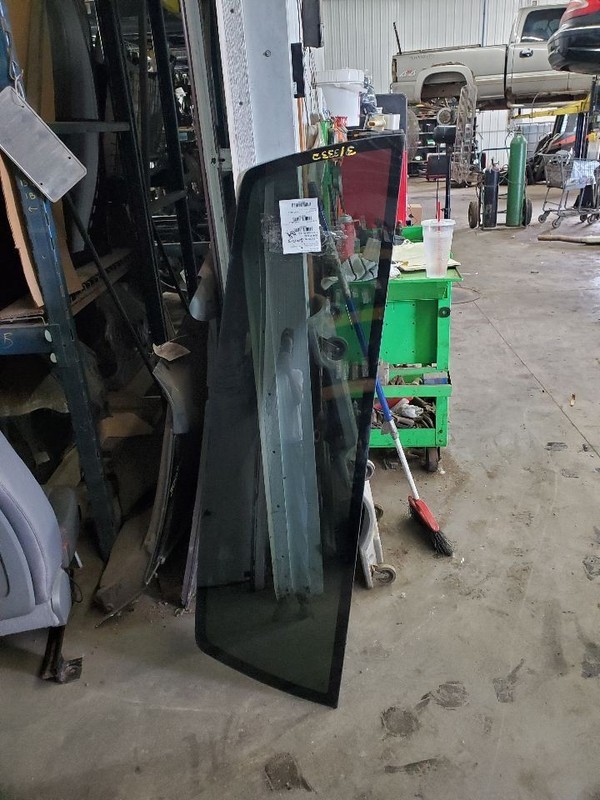 Back Glass Classic Style Creased Door Skin Fits 99-07 SIERRA 1500 PICKUP 300843