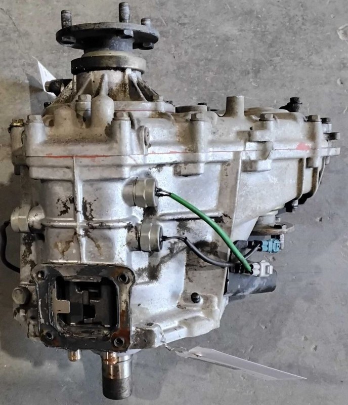 Transfer Case 6 Cylinder Automatic Transmission SR5 Fits 99-00 4 RUNNER 74129