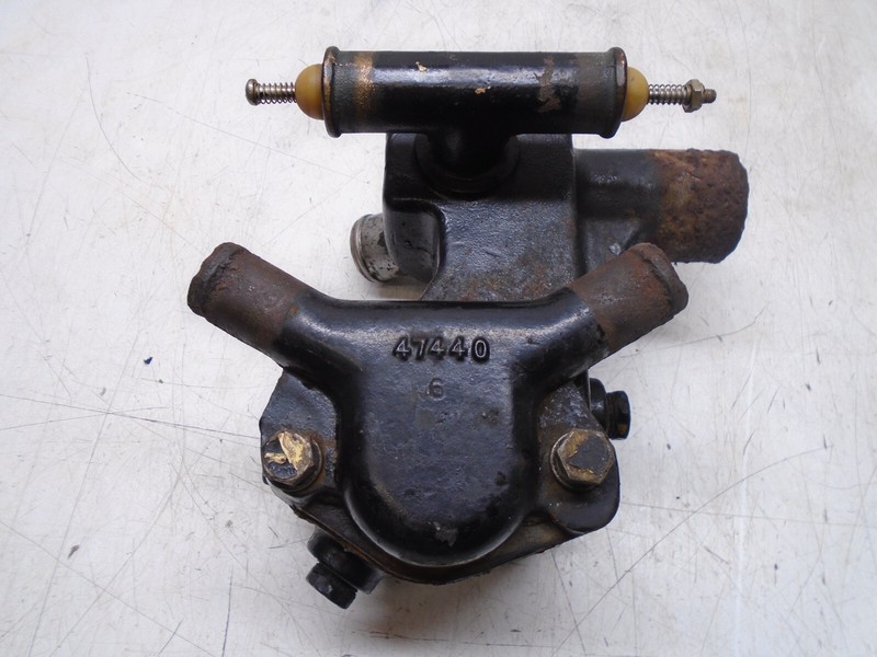 Y3 MerCruiser Thermostat Housing 47440 98477A2 87290A4 87110