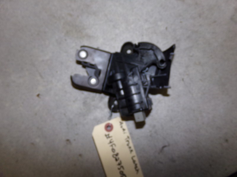 Audi 4F0 827 505 C Trunk Lid Latch *FREE SHIPPING*
