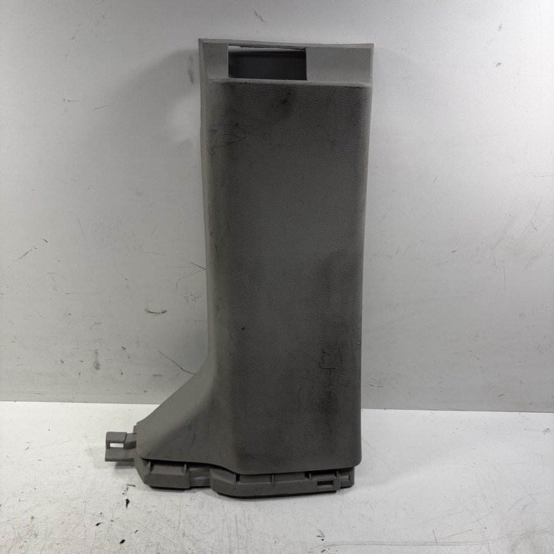 07-11 Honda Element Left B Pillar Upper Trim Cover Gray 84161-SCV-A11ZA OEM
