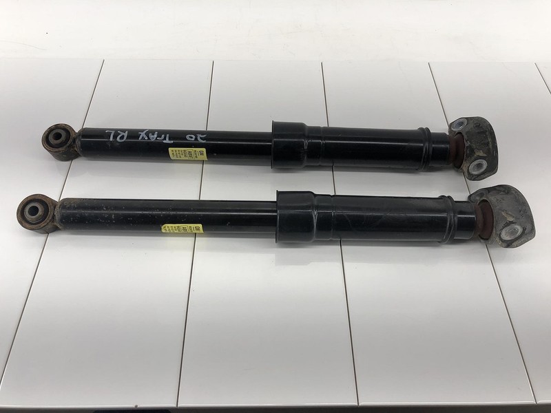 15-22 CHEVROLET TRAX REAR RIGHT & LEFT SIDE SUSPENSION SHOCK ABSORBER OEM