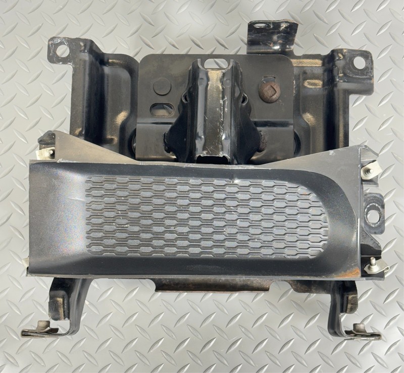 ✅2013-2024 RAM 1500 Classic OEM FRONT LEFT BUMPER BRACKET / BEZEL SUPPORT Mopar