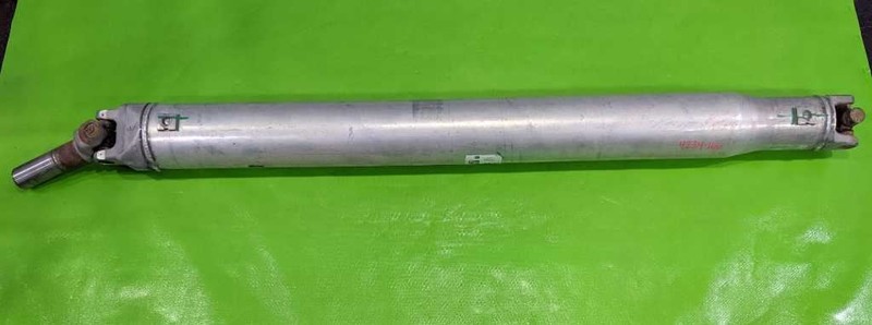 16-20 TAHOE 5.3L 2WD DRIVE SHAFT OEM 4234-166