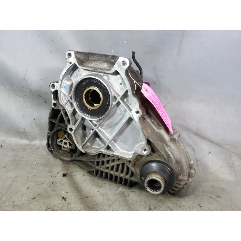 2012-2015 BMW F25 X3 F26 F15 X5 xDrive Transfer Case Auxiliary Transmission