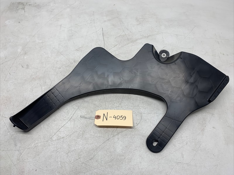 17-23 TESLA MODEL 3 TRUNK RIGHT SIDE TRIM COVER PANEL SUPPORT BRACKET 4059 B80