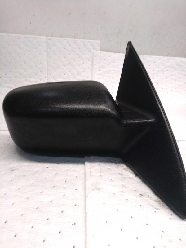Used Right Door Mirror fits: 2010 Ford Fusion Power w/o blind spot alert w/o pud