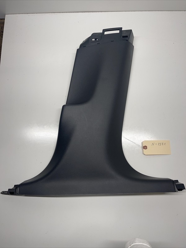 2017-2020 TESLA MODEL 3 OEM LOWER RH RIGHT COVER TRIM 1086300 1571 U9