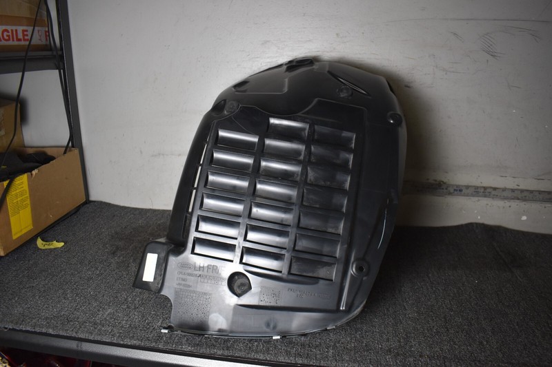 2013-2018 RANGE ROVER L494 FENDER LINER FRONT LEFT FACTORY OEM