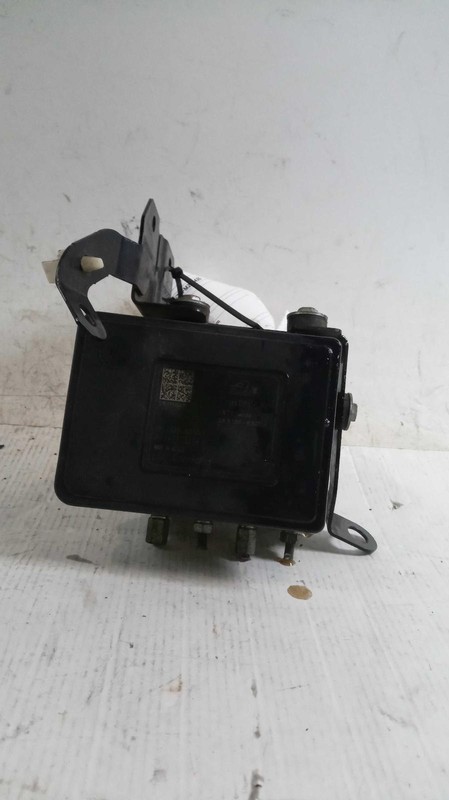 2015 MAZDA 3 ABS Hydraulic Assembly OEM B4Y2437A0 148K Mi Black