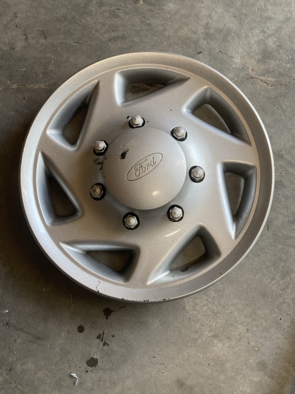 2014 Ford E250 VAN Wheel Cover