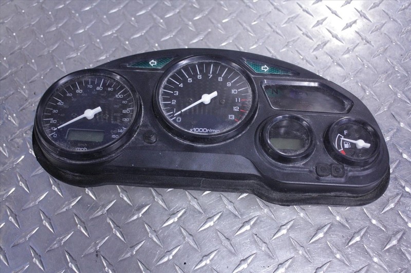 2006 SUZUKI GSX 600 F KATANA GAUGE CLUSTER SPEEDOMETER TACH INDICATORS GSX600 06
